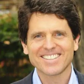 Красота благословений & Боль мира: Марк Шрайвер исследует жизнь Папы Франциска