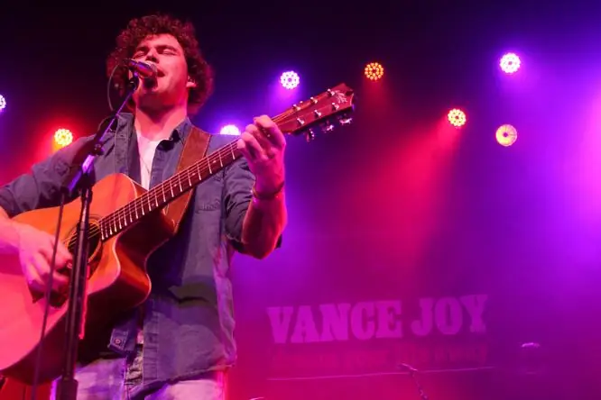 Любовь, боль и белые медведи: Супружеский союз в "Беспорядок - это мое"