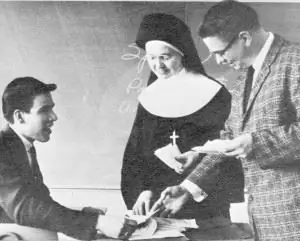 Сестры-Святого-Семейства-Назарета-Старший-Бонфилила-300x241 (1)