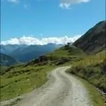 извилистая дорога