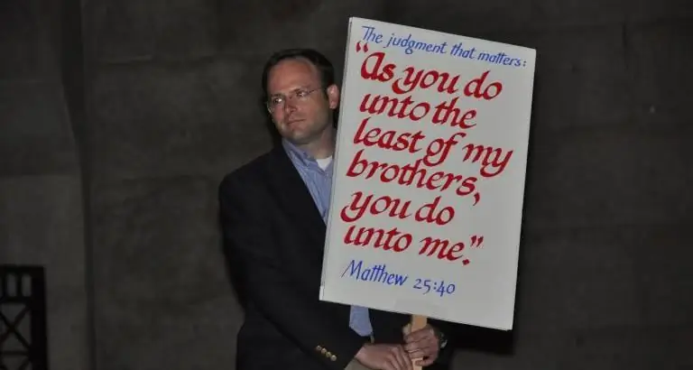 Что бы вы сделали (WWYD) для Иисуса? О притче об овцах и козлах (Матфея 25:31–46) - Anabaptist Revisions