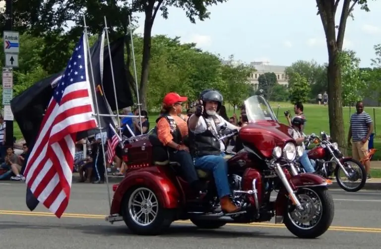 День памяти: о хороших днях и прощаниях в Нью-Лондоне, 1967-68 гг