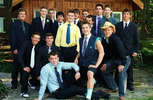 Молодежная группа: почему бы не поставить мальчиков во главе?