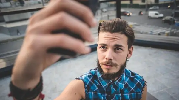 Вредит ли самооценка посещению церкви?