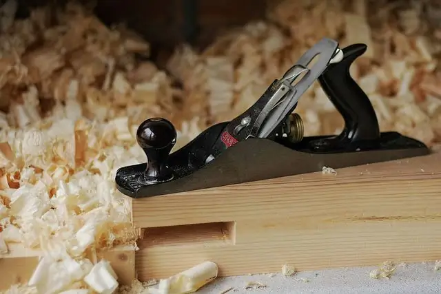 Работа, поддерживаемая верой