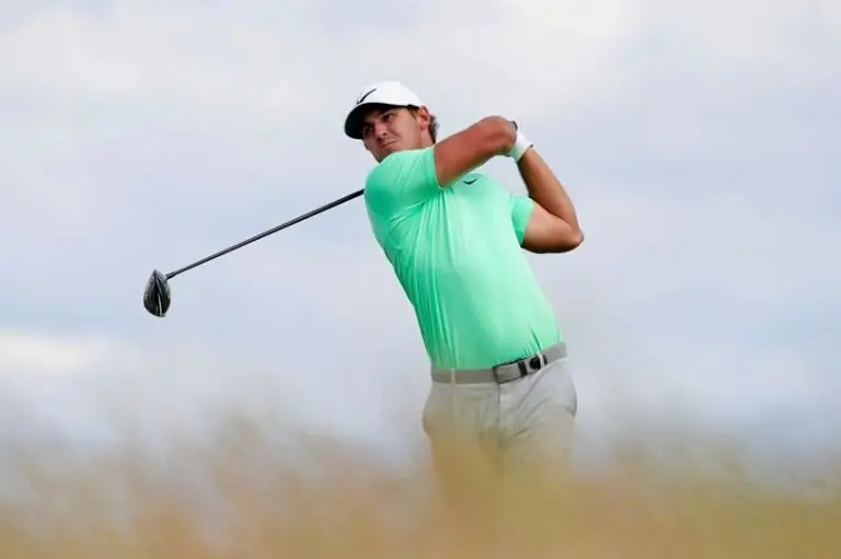 Брукс Коепка лидирует в чемпионате PGA после двух раундов