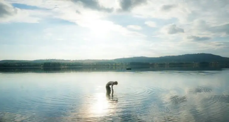 Что я имею в виду, когда говорю «Бог?»