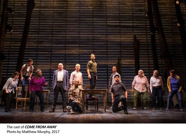 Вера из маленького городка приходит на Бродвей в постановке "Come From Away"