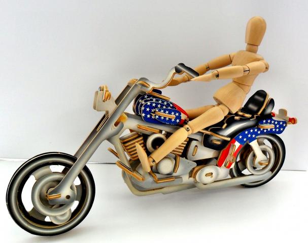 Эта игрушка на железной дороге заставляет Интернет терять свой чертов разум