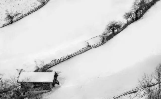 Пессимист напрасно жалуется, что жизнь прекрасна