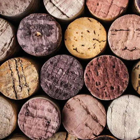 Пробки против винтовых крышек: Окончательная битва (вроде)