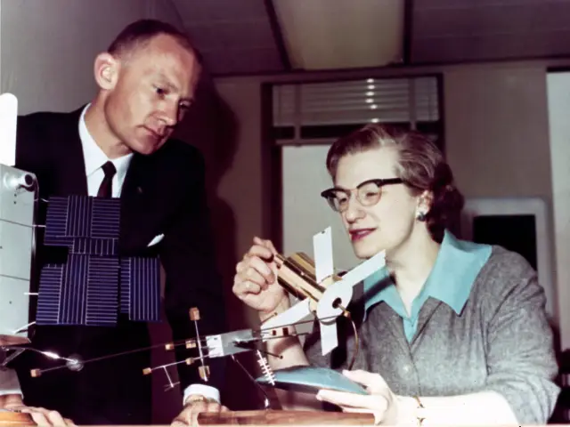 НАСА переименовывает телескоп в честь «матери Хаббла» Нэнси Грейс Роман