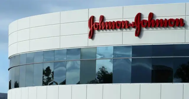 Наблюдайте за нейронаукой, стоящей за опиоидной зависимостью