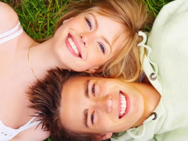 Исследование: Дружелюбные люди живут счастливее