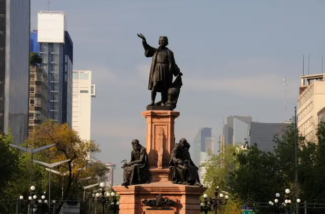 День Колумба следует отменить