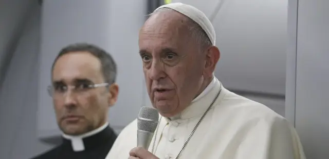 Папа Франциск больше республиканец или демократ?