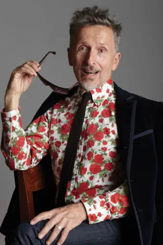 Саймон Дунан – Митт Ромни слишком красив, чтобы быть президентом?