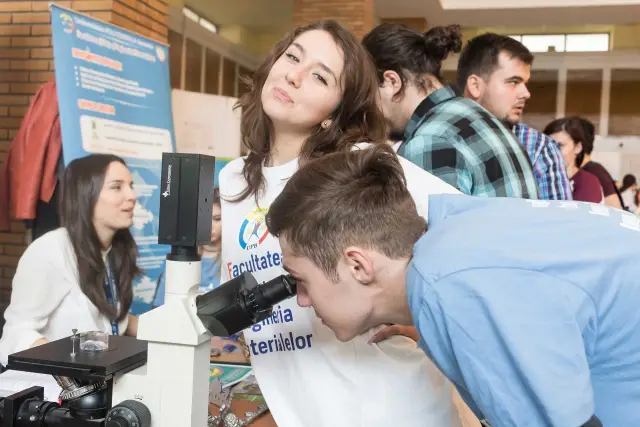 Наука и буддизм согласны: здесь нет «вас»