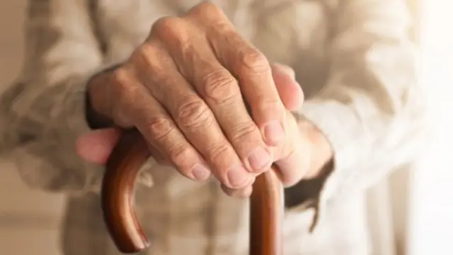 Научный прорыв превращает клетки крови в нейроны и продвигает вперед изучение боли