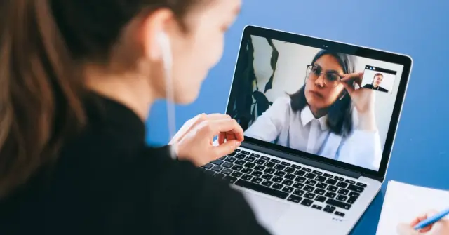 Виртуальный коучинг для тех, кто испытывает затруднения в общении