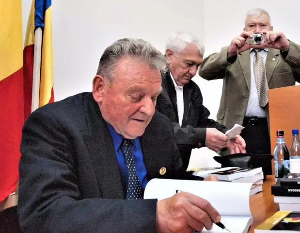 Эволюция нашего мозга определила, кто мы?