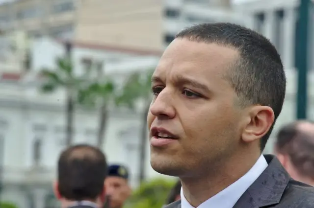 Восстание американской пиратской партии?