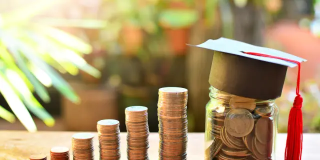 Подсели на бесплатное онлайн-образование