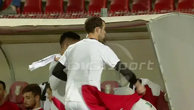 Вакцинируйте комаров вместо людей