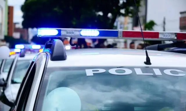 На сайтах знакомств мужчины не верят старательным женским фотографиям