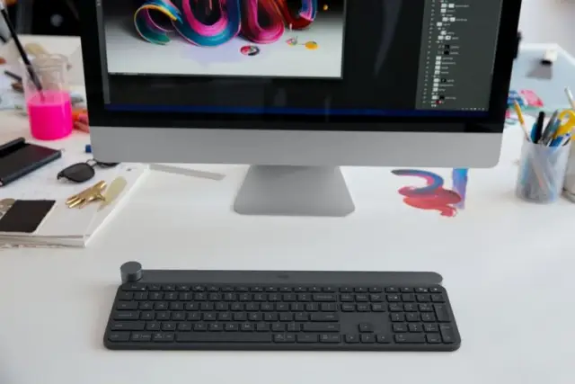 Улучшенная клавиатура с сенсорным экраном