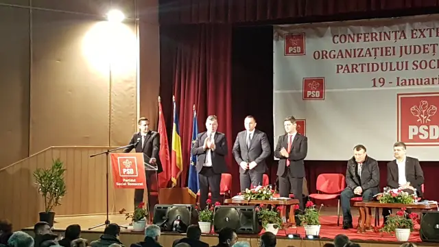 YouTube и Википедия объединяются для борьбы с фейковыми новостями и теориями заговора