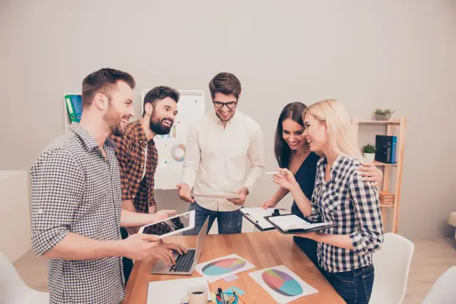 Почему работать в корпорации лучше, чем в стартапе