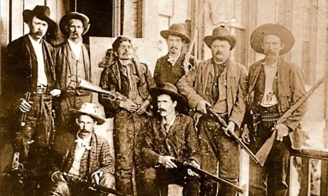 Неонацисты, черные преступники и белые расисты: ответ нашим обвинителям