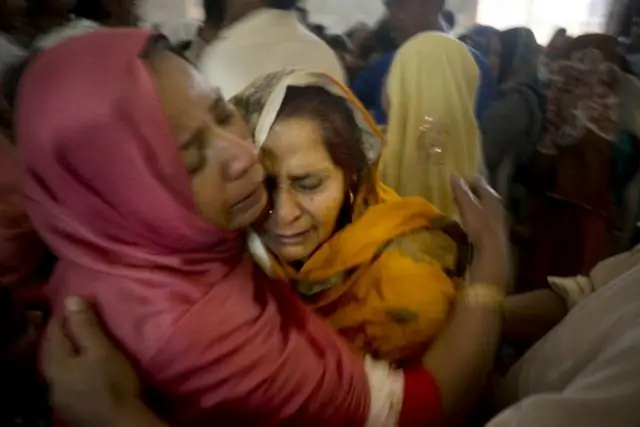Потому что женщины-христианки тоже должны бороться против женоненавистничества