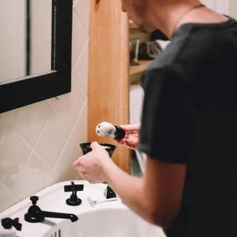 Единственный способ остановить плохого парня с пистолетом - это хороший парень с пистолетом